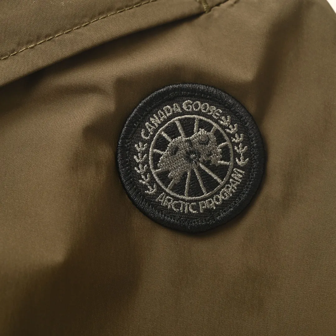 190 CANADA GOOSE CG ， ， ， ， ， ， 、 ， 。 3D ， 12 /cm²， 、 、 ， ； ， 。 ， 5mm ， 25% Rebound ， ， 。 5cm， ， ， 。 ， ， ， 。 Size：S-XL